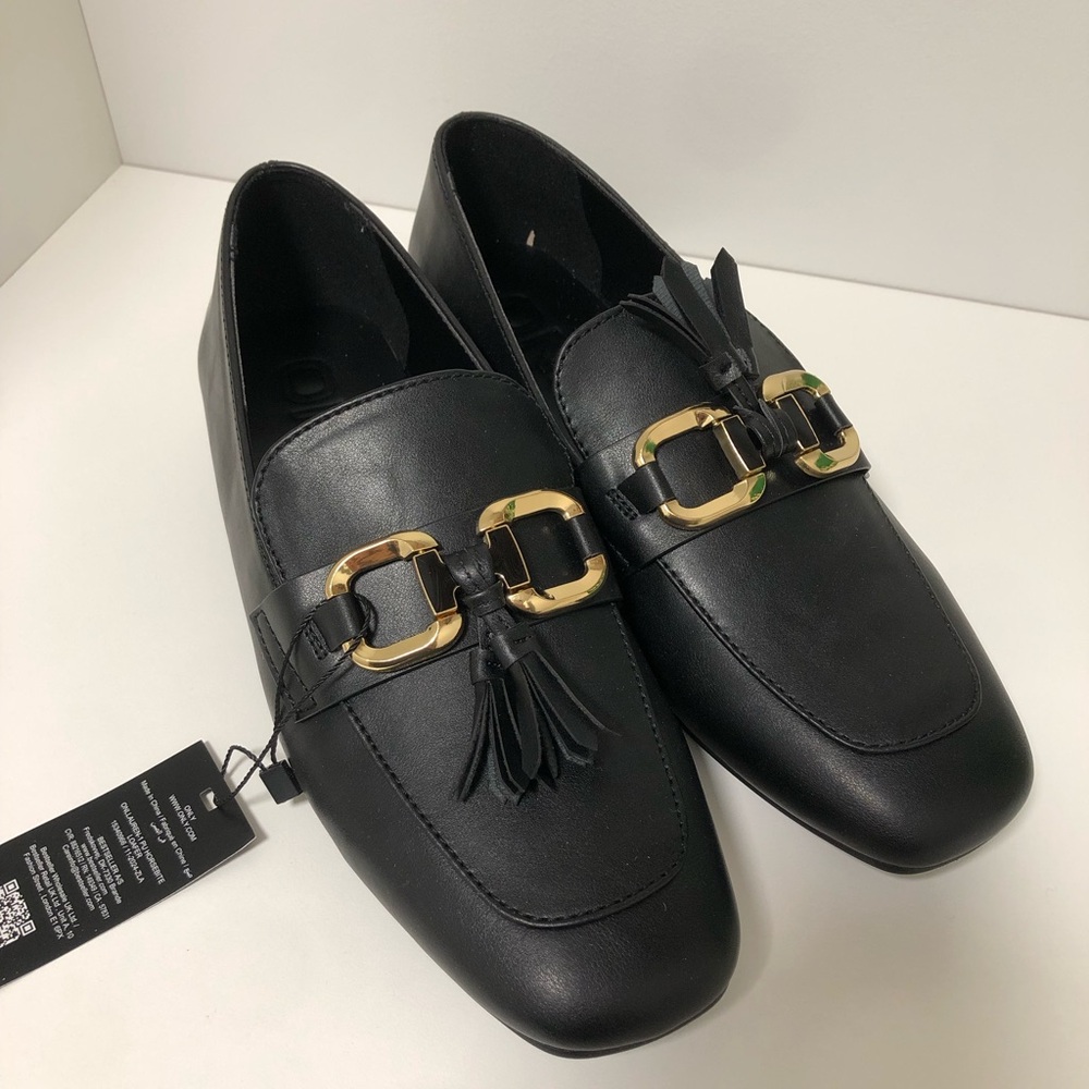 Aritzia Black and Gold Leather Loafers with Tassels